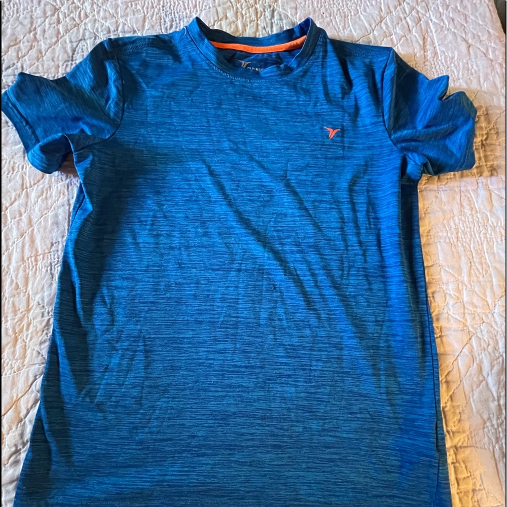Old Navy Tee - Youth Large